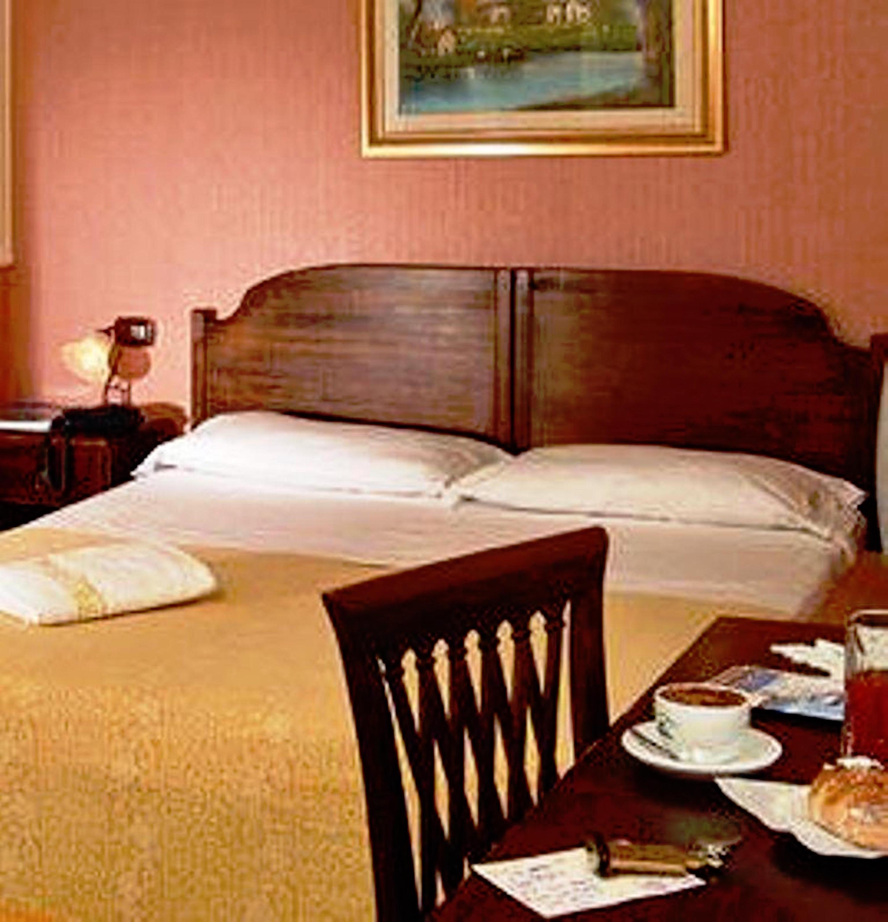 Green Park Hotel Napels Buitenkant foto